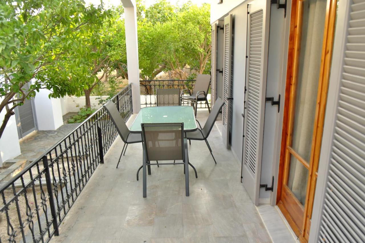 Giovana'S Pool House Aegina Buitenkant foto